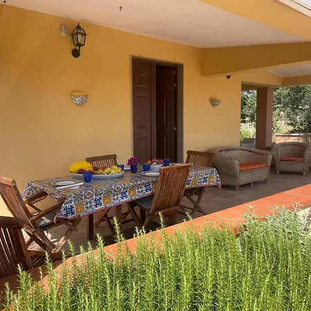 Дом отдыха Parodi *